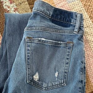 Abercrombie W 12/Long Light Blue Distressed Boyfriend Jeans